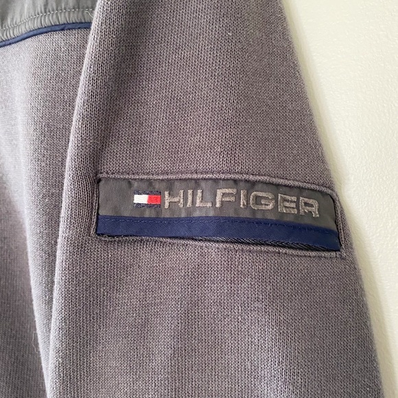 Tommy Hilfiger Jacket Gray & Navy Zip Up - Picture 4 of 10